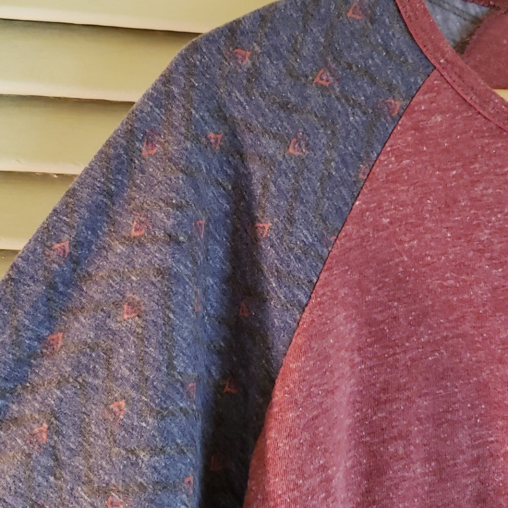 Lularoe Randy Top - Picture 2 of 5